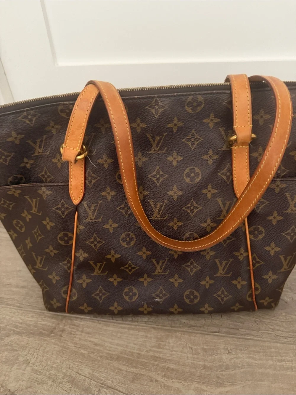 Louis Vuitton Monogram Canvas Shopper Tote in Brown with Tan Trim